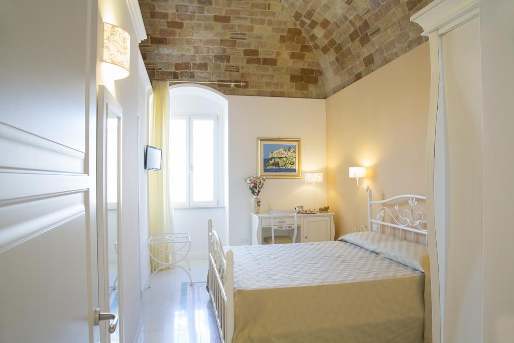 B&B Monsignore Vieste Phòng bức ảnh
