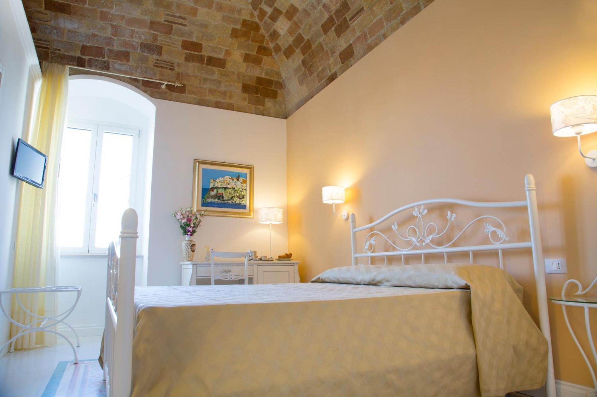 B&B Monsignore Vieste Ngoại thất bức ảnh