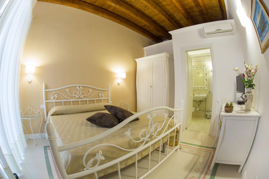 B&B Monsignore Vieste Ngoại thất bức ảnh
