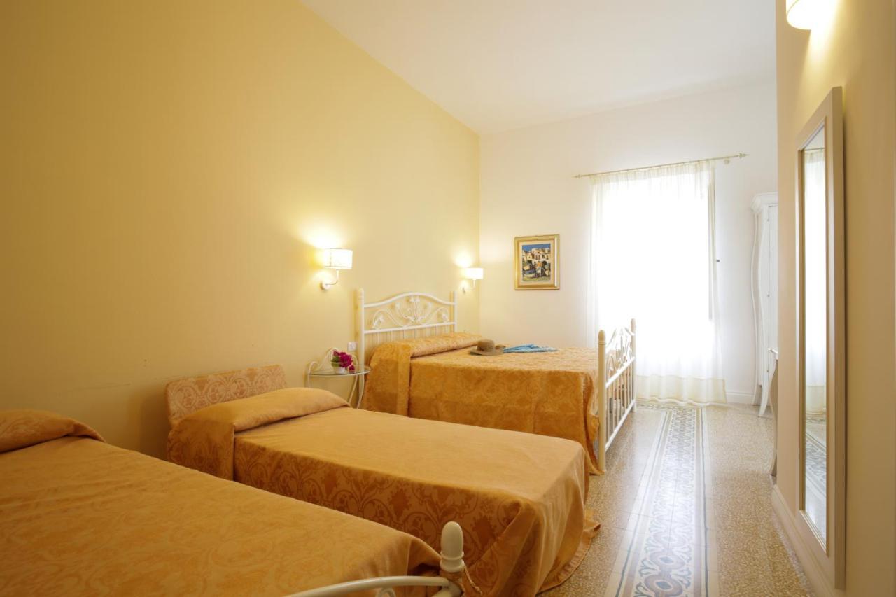 B&B Monsignore Vieste Ngoại thất bức ảnh